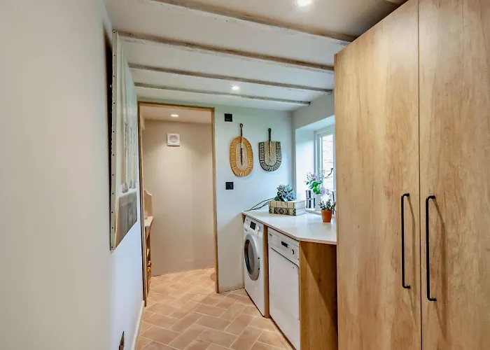 2 Bed In Knaresborough Oc-95078 *